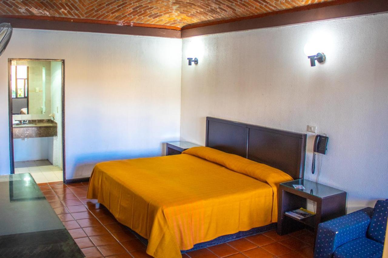 Hotel Villa Capri Morelia Dış mekan fotoğraf
